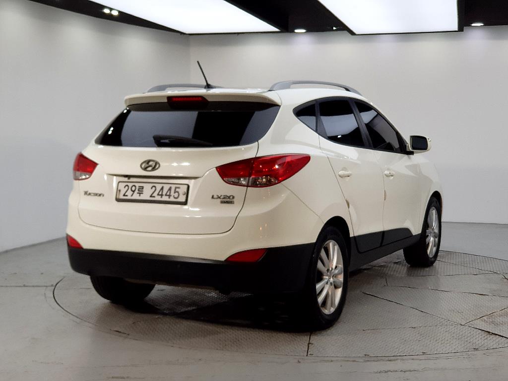 HYUNDAI Tucson - Vista 4