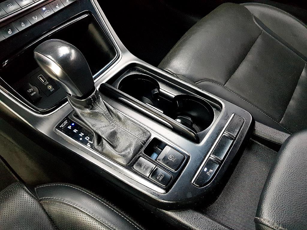 HYUNDAI Grandeur 2017 Negro - Importación desde Corea - HF Imports Iquique - Foto 13