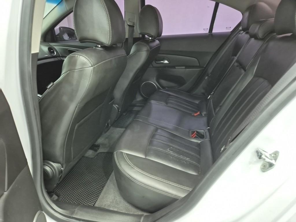 Chevrolet Cruise 2016 Blanco - Importación desde Corea - HF Imports Iquique - Foto 19