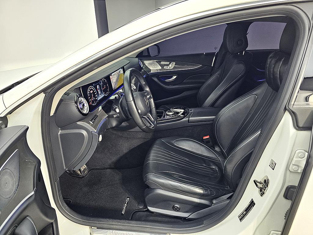 Mercedes Benz CLS Class - Vista 7