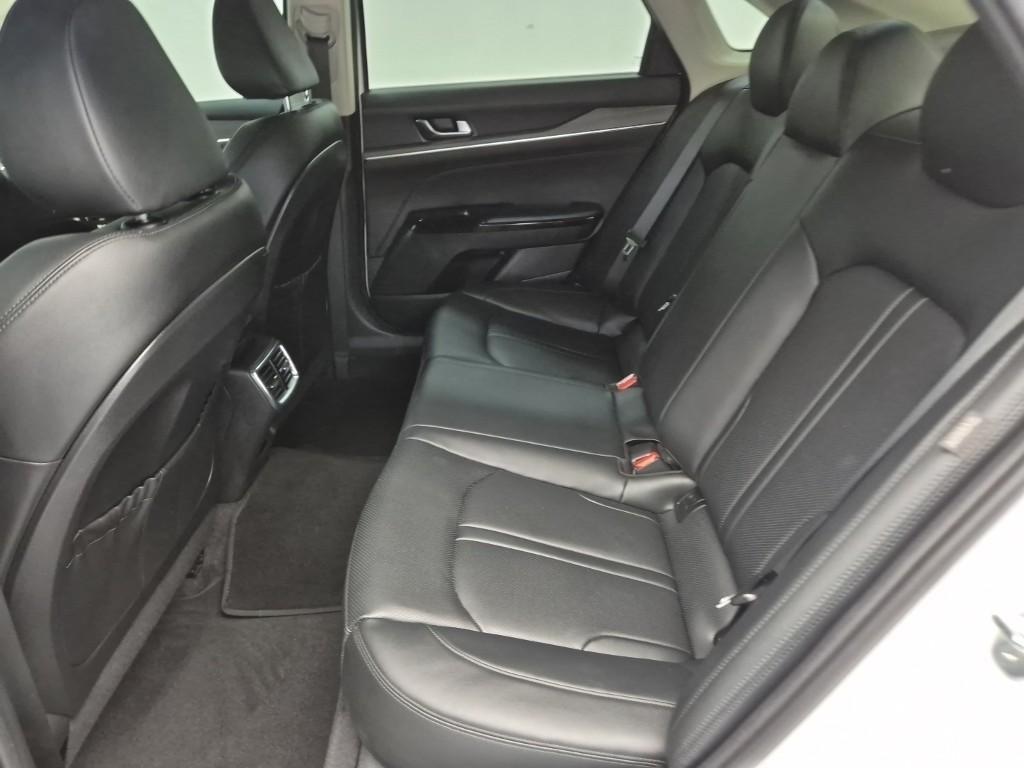 KIA K5 - Vista 12