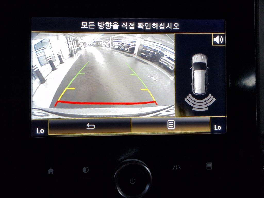 SAMSUNG QM6 - Vista 6