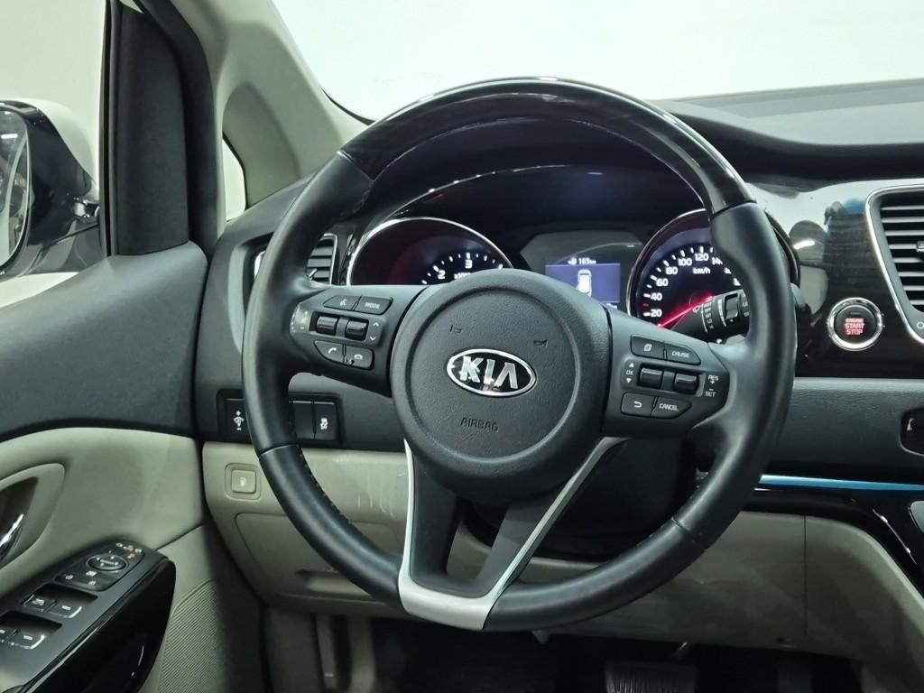 KIA Carnival 2019 Blanco - Importación desde Corea - HF Imports Iquique - Foto 18