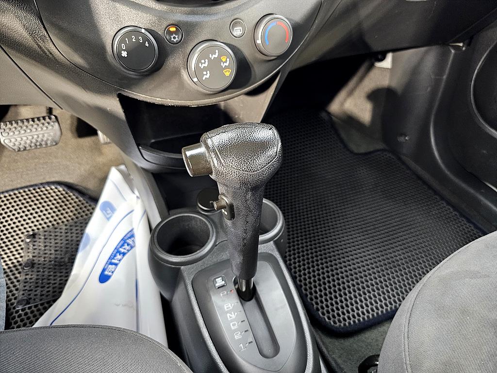Chevrolet Spark - Vista 12