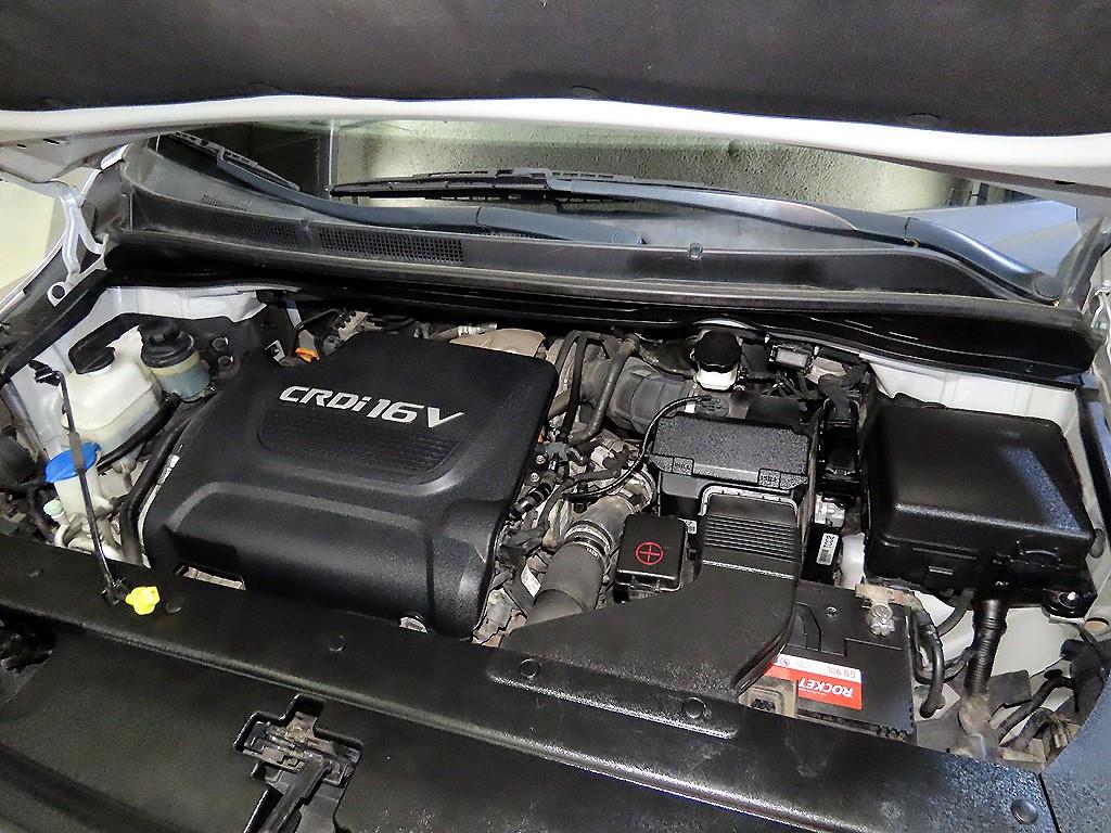 KIA Carnival 2015 Plateado - Importación desde Corea - HF Imports Iquique - Foto 19