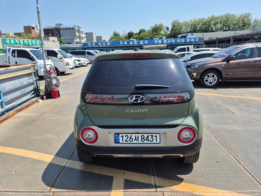 HYUNDAI Casper - Vista 5