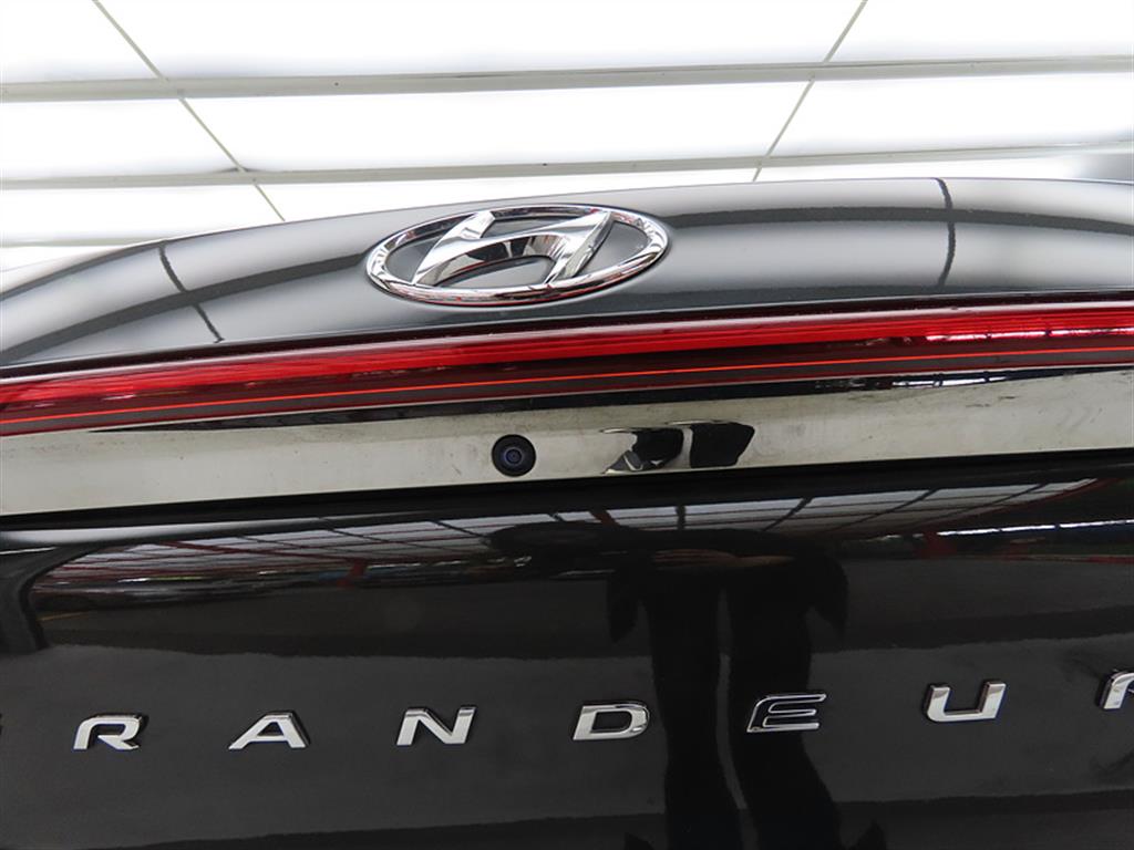 HYUNDAI Grandeur 2020 Negro - Importación desde Corea - HF Imports Iquique - Foto 18