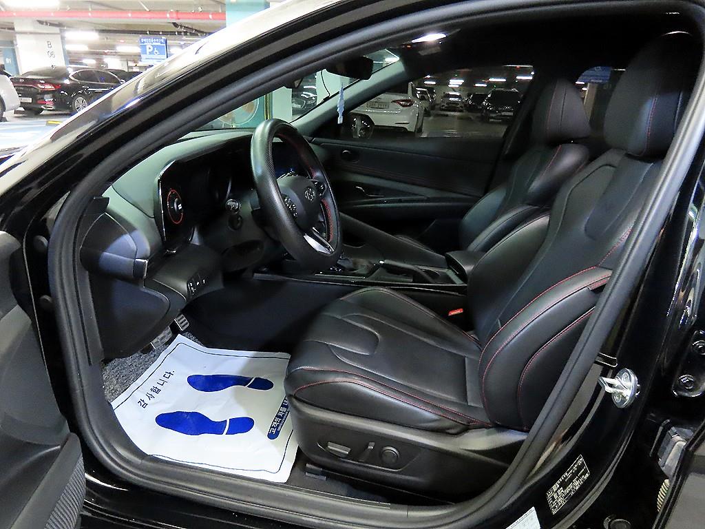 HYUNDAI Avante - Vista 6