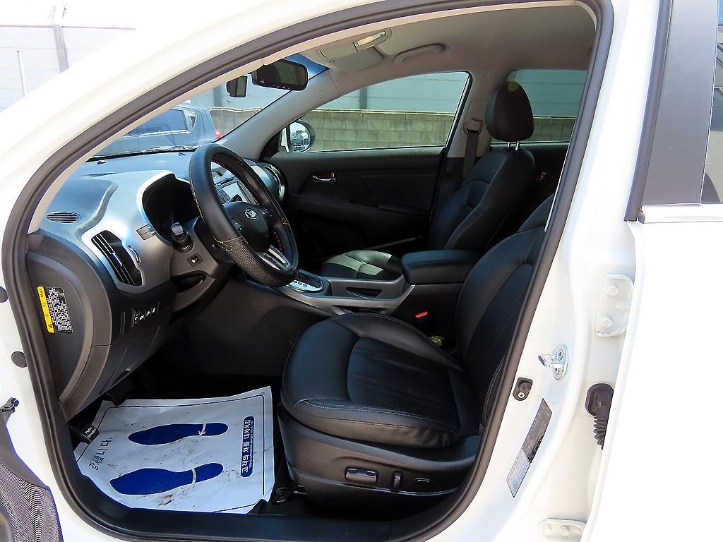 KIA Sportage - Vista 5