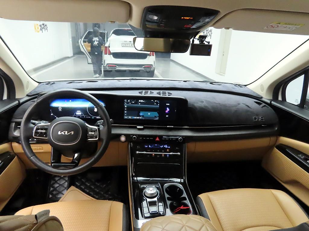 KIA Carnival - Vista 6