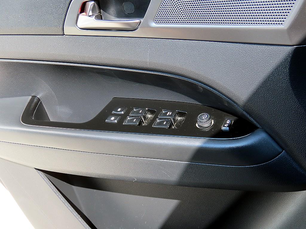 Ssangyong Rexton - Vista 11