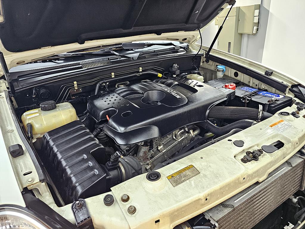 Ssangyong Rexton - Vista 6