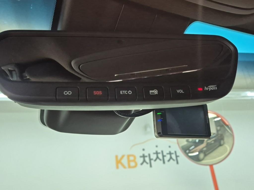 Genesis G90 2019 Rojo - Importación desde Corea - HF Imports Iquique - Foto 18