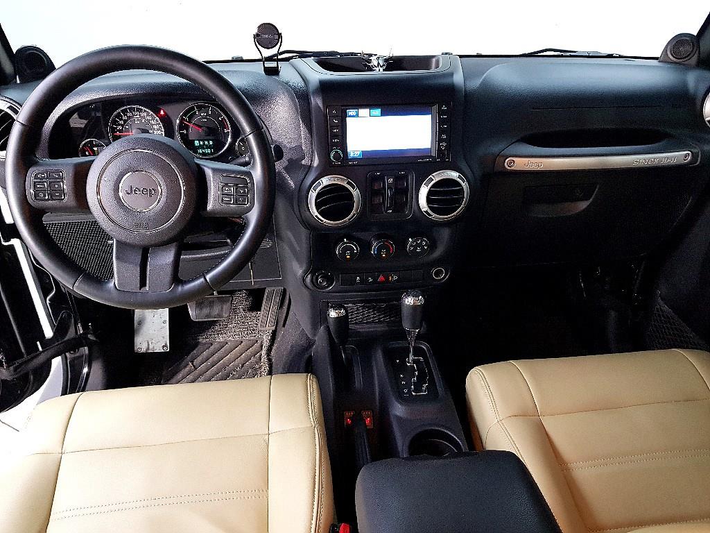Jeep Wrangler - Vista 5