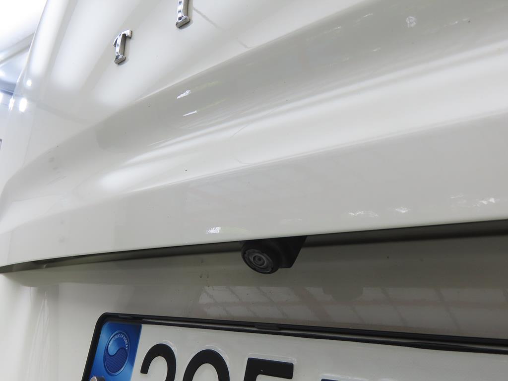 Ssangyong Tivoli 2020 Blanco - Importación desde Corea - HF Imports Iquique - Foto 15