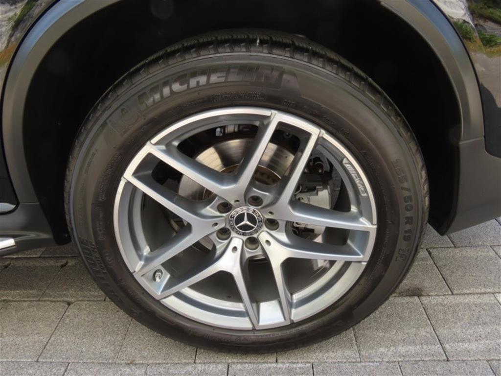 Mercedes Benz GLC Class - Vista 11