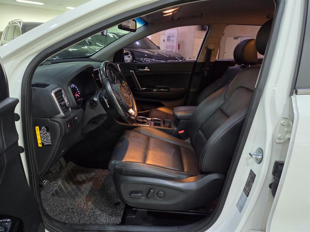 KIA Sportage - Vista 6