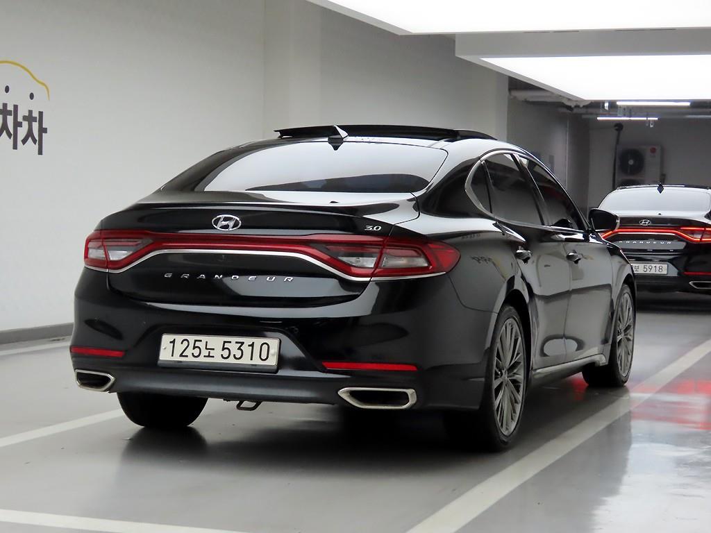 HYUNDAI Grandeur - Vista 4