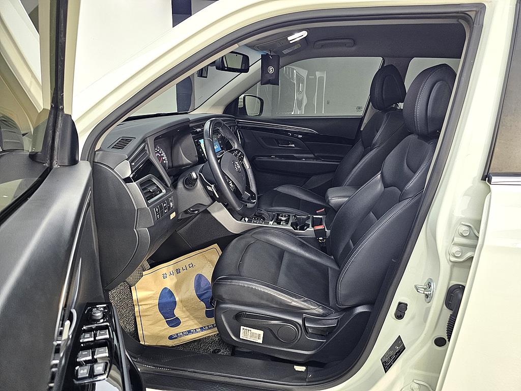 Ssangyong Korando - Vista 8