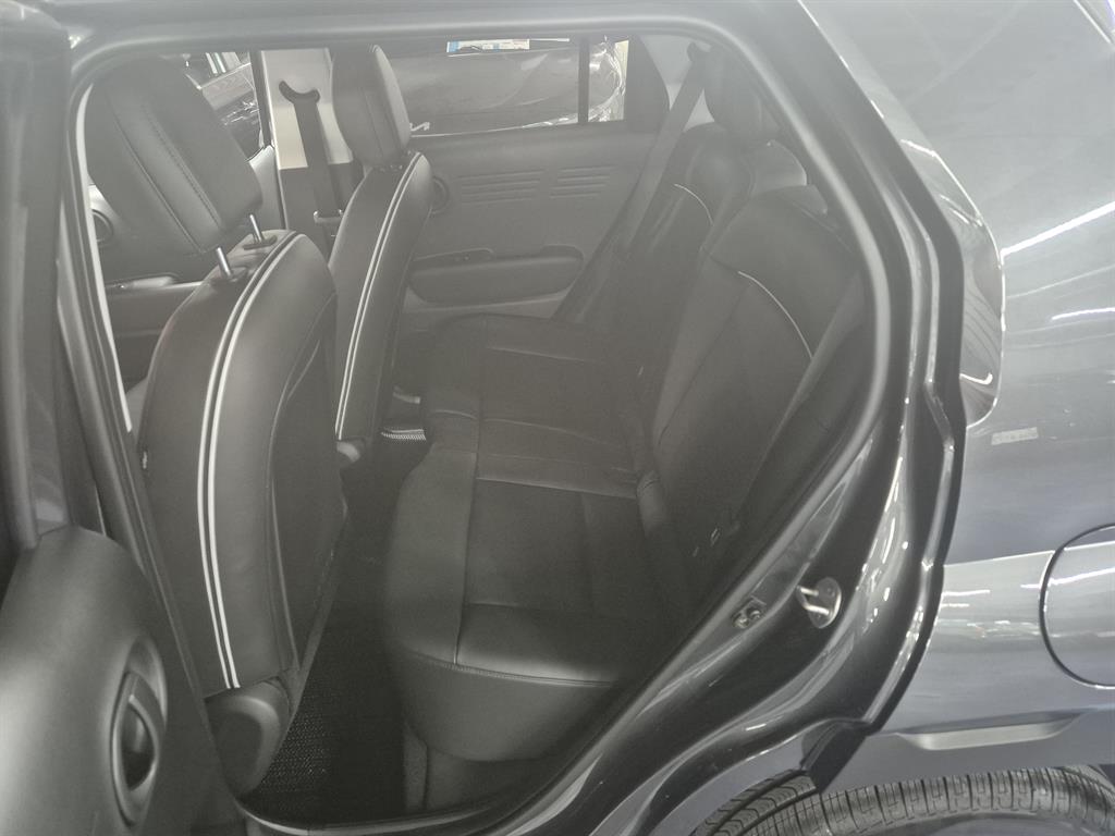 HYUNDAI Casper - Vista 6