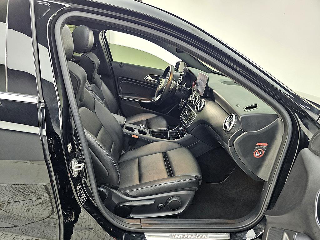 Mercedes Benz A Class - Vista 11