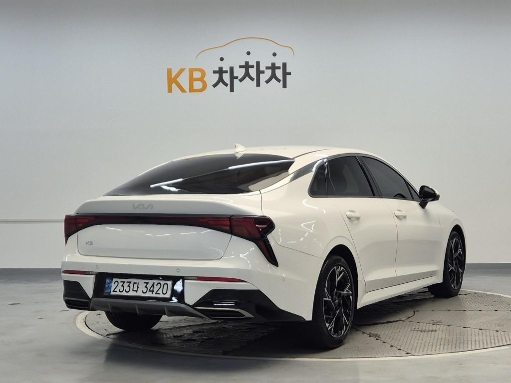 KIA K5 - Vista 3