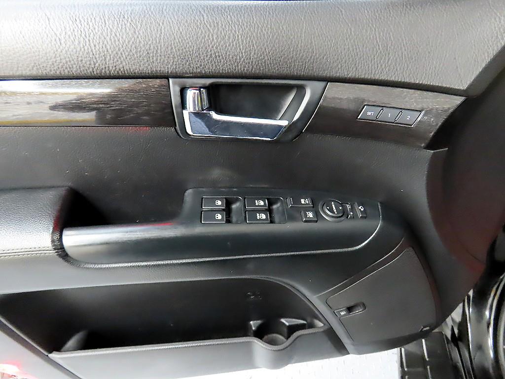 KIA Mohave - Vista 11