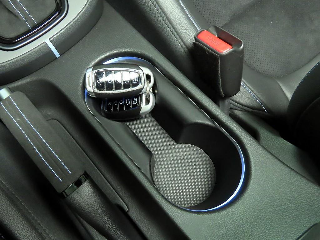 HYUNDAI Kona - Vista 11