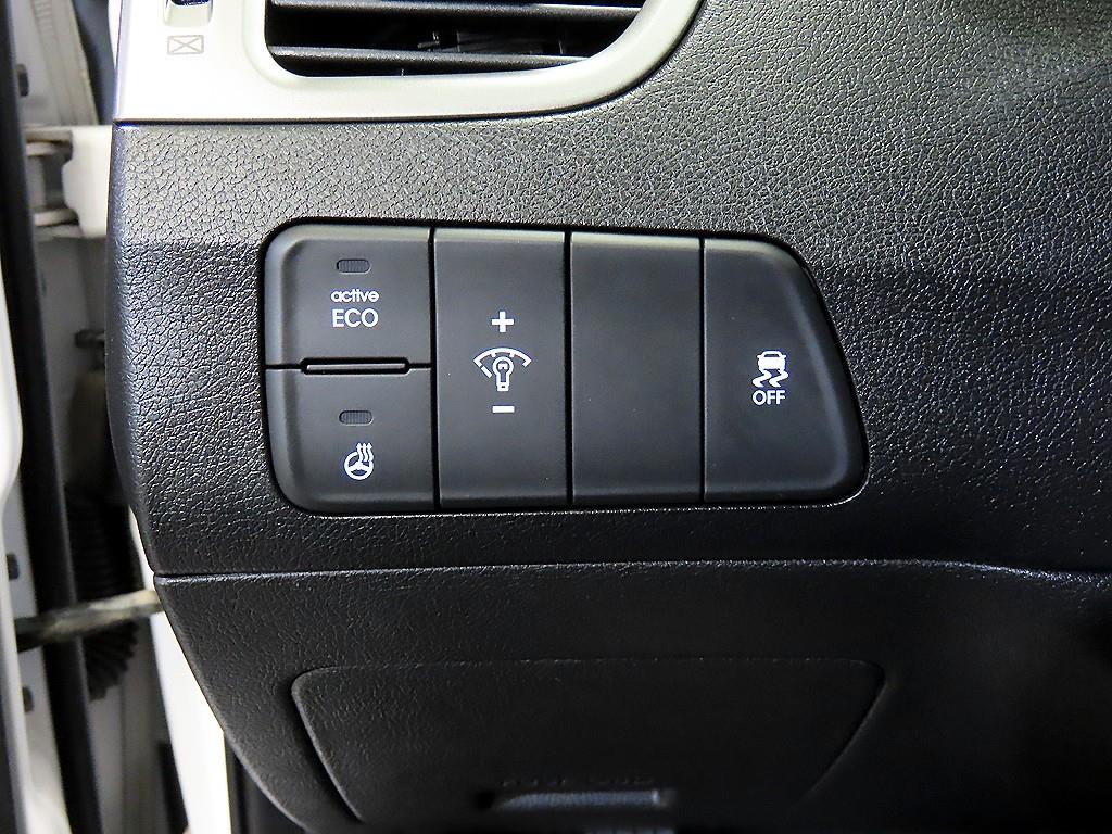HYUNDAI Avante 2013 Blanco - Importación desde Corea - HF Imports Iquique - Foto 14