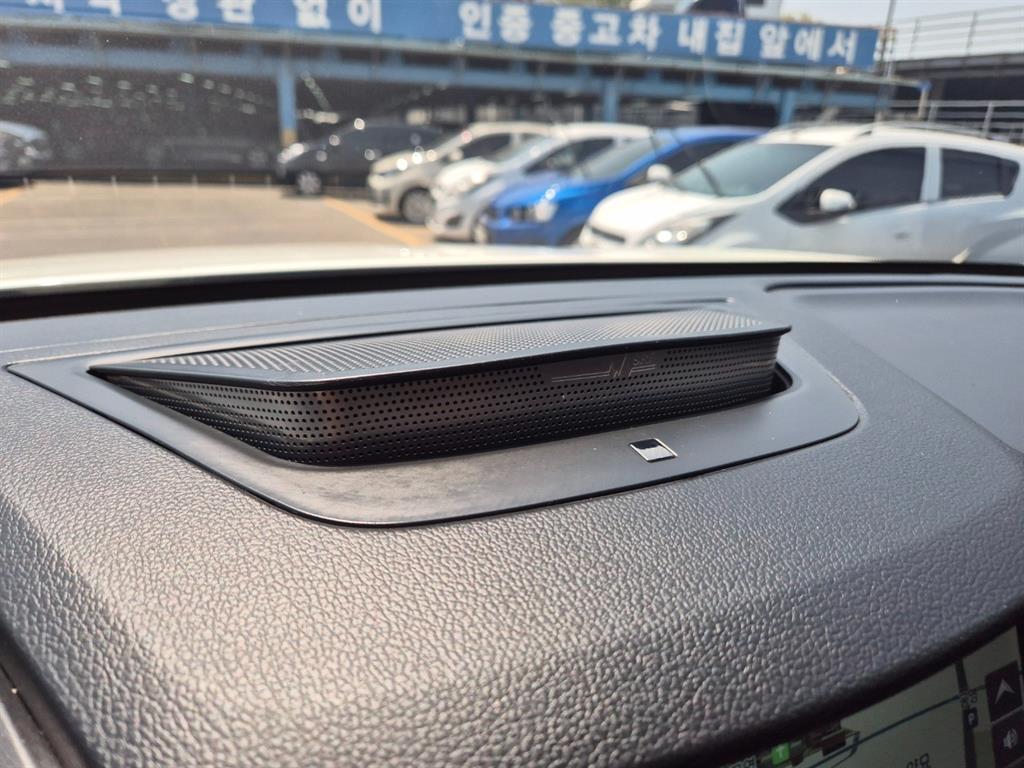 Ssangyong Rexton - Vista 11