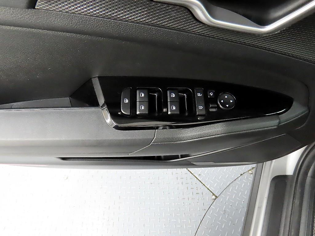 KIA Sportage - Vista 11