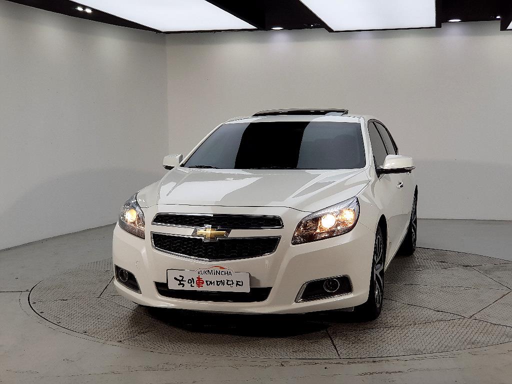 Chevrolet Malibu - Vista 2
