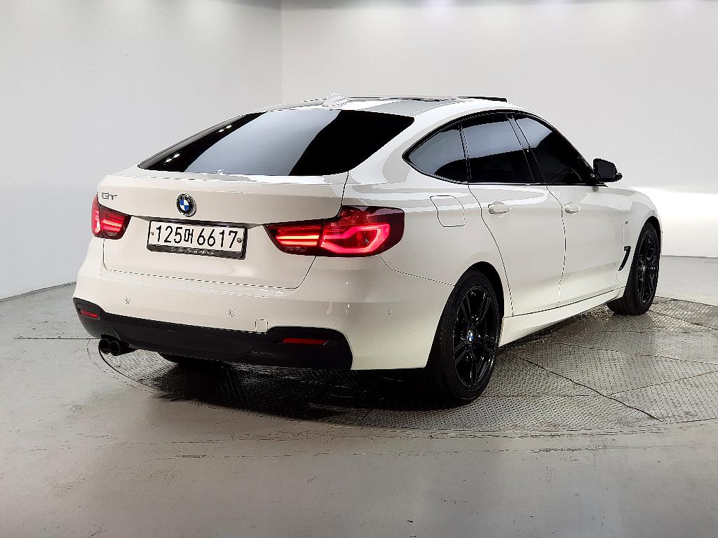 BMW Gran Turismo - Vista 4