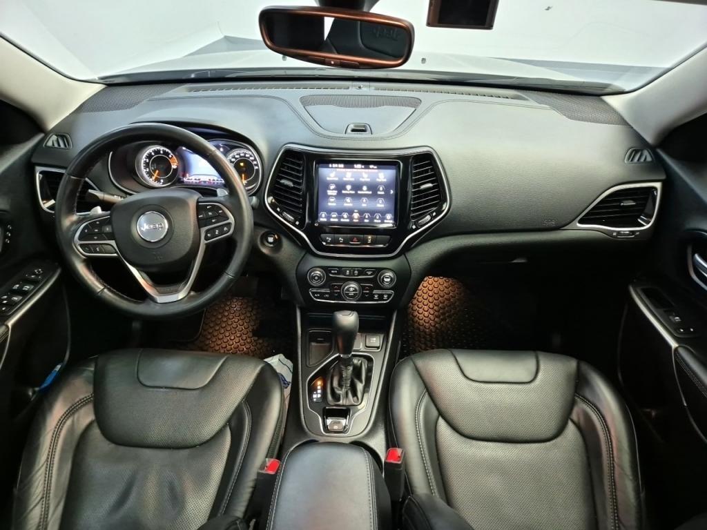 Jeep Cherokee - Vista 7