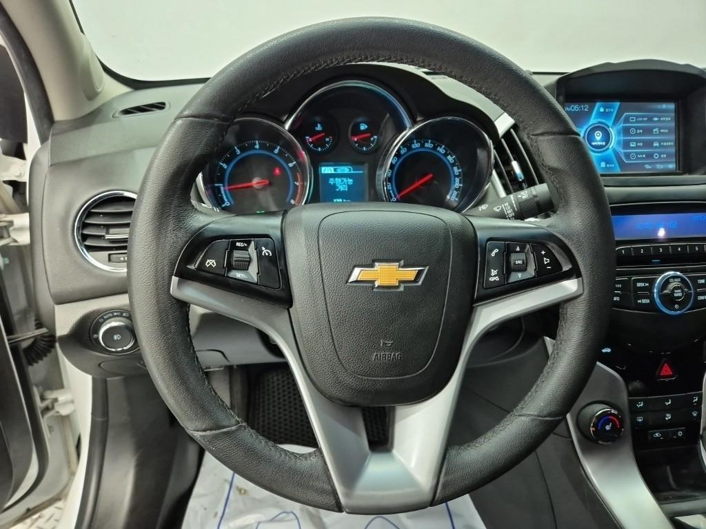 Chevrolet Cruise - Vista 9