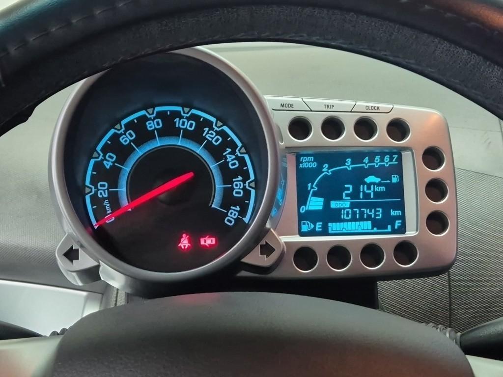 Chevrolet Spark - Vista 10