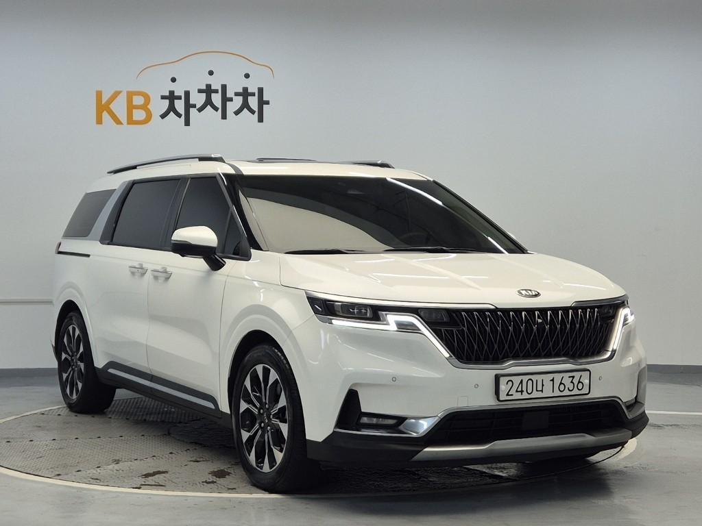 KIA Carnival - Vista 4