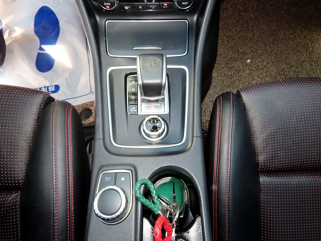Mercedes Benz CLA Class - Vista 10