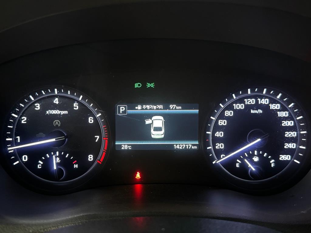Genesis G80 - Vista 9