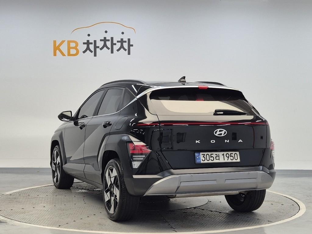 HYUNDAI Kona - Vista 2