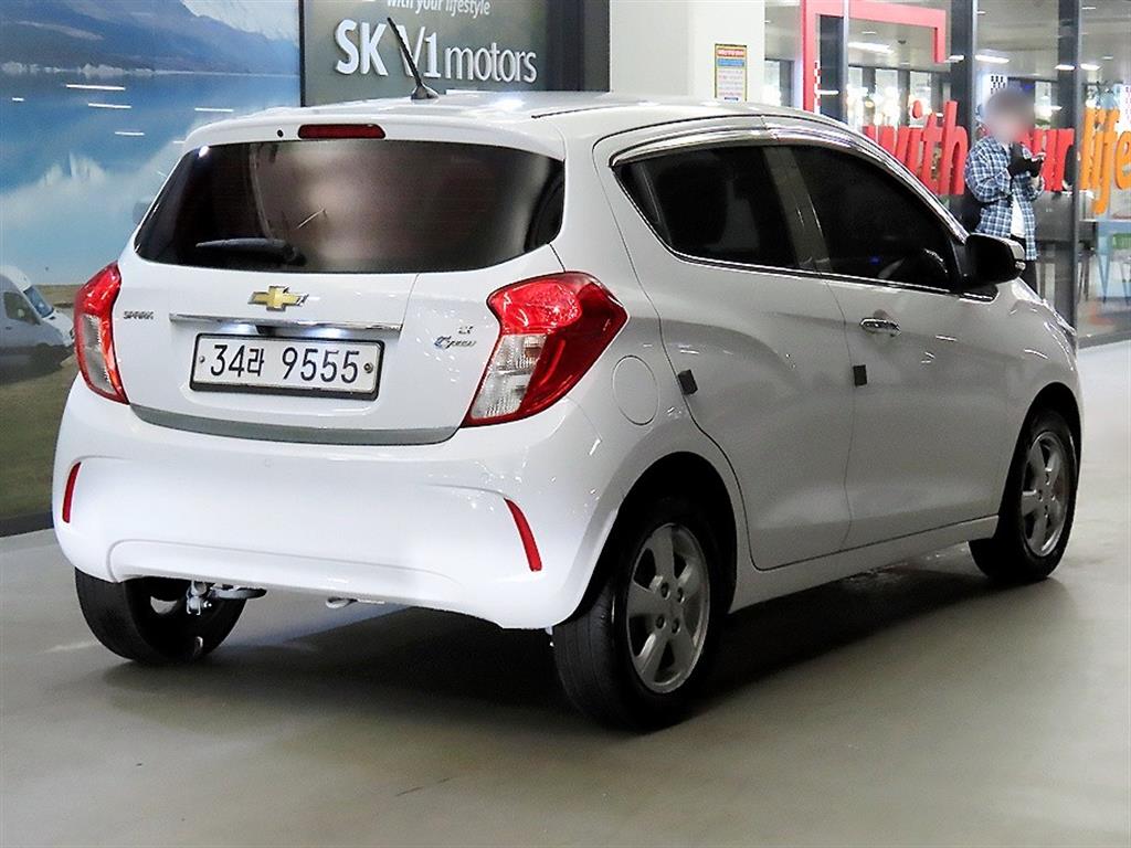 Chevrolet Spark - Vista 4