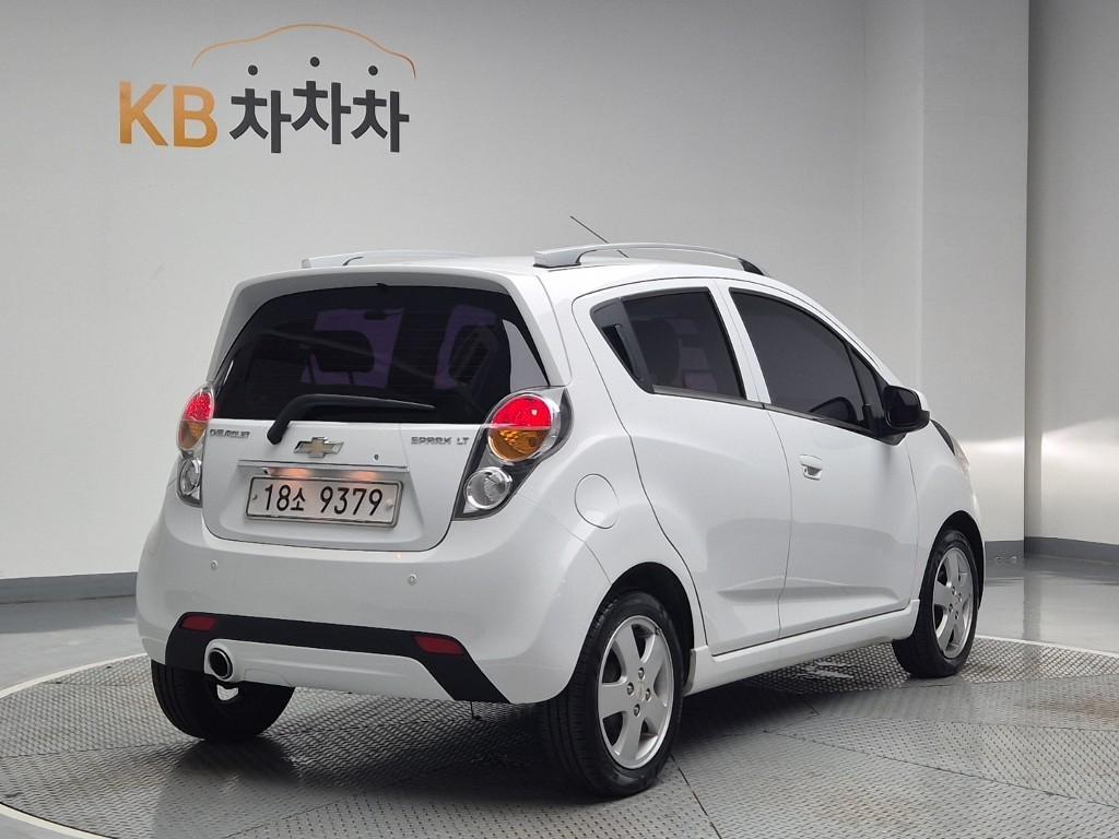 Chevrolet Spark - Vista 4