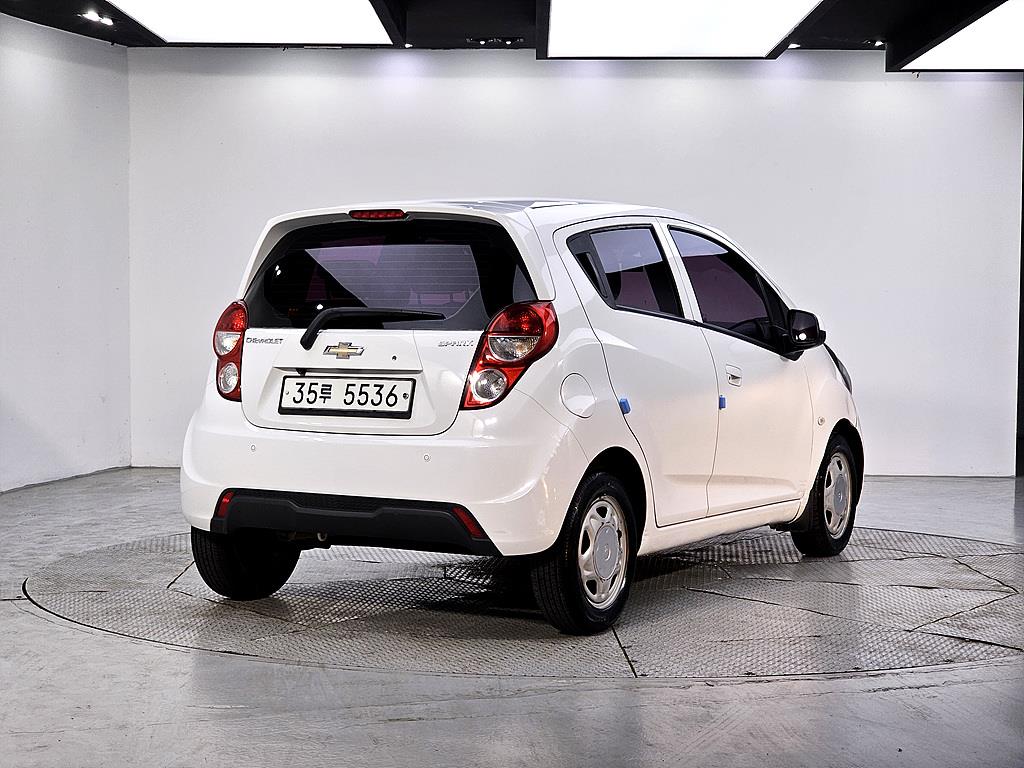 Chevrolet Spark - Vista 4