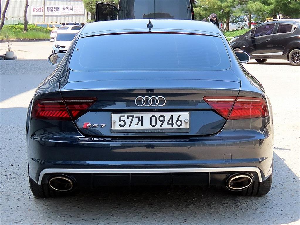 Audi A7 - Vista 4