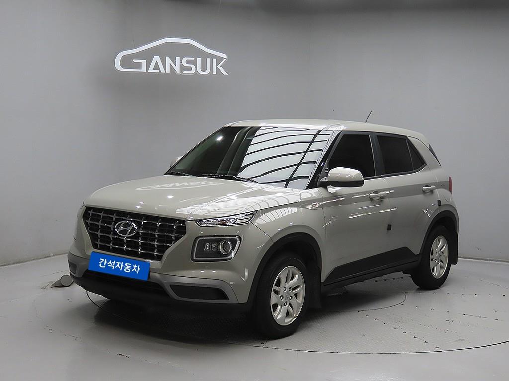 HYUNDAI Venue - Vista 3