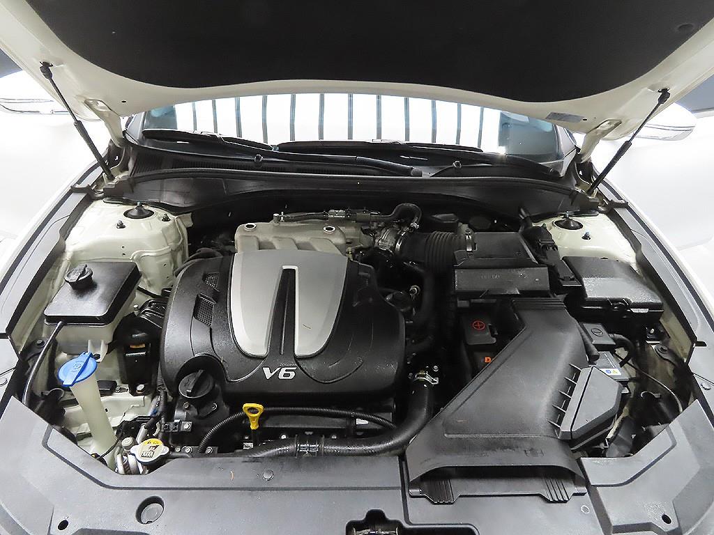 HYUNDAI Grandeur - Vista 11