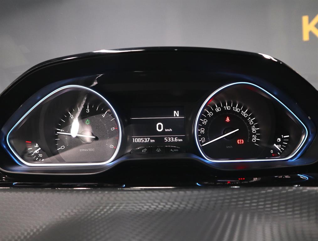 Peugeot 2008 - Vista 6