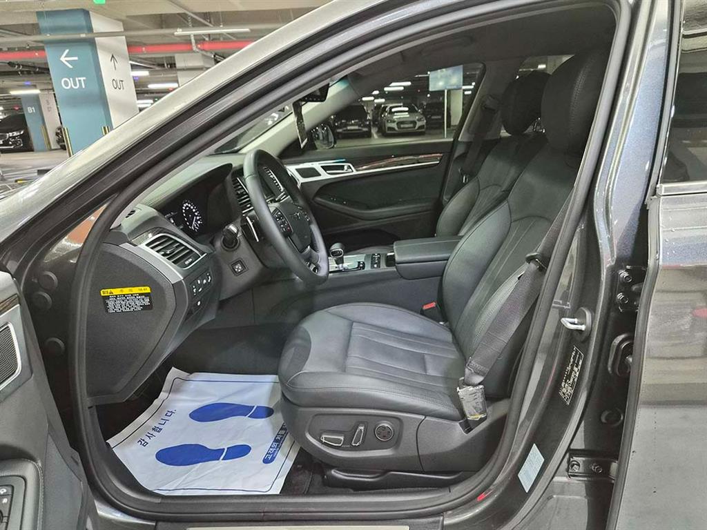 Genesis G80 - Vista 6