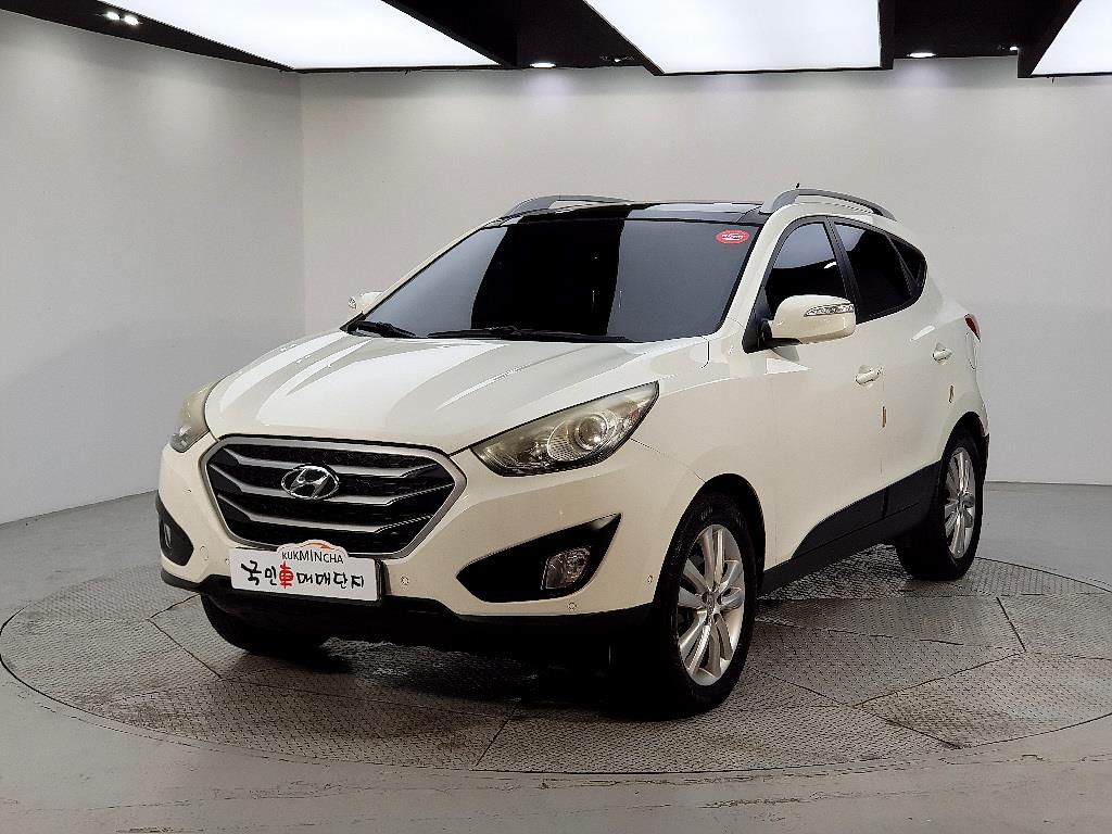 HYUNDAI Tucson 2012 Blanco - Importación desde Corea - HF Imports Iquique - Foto 1