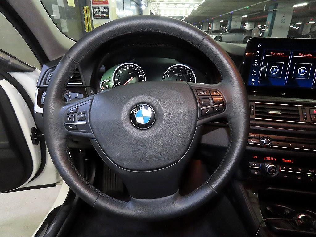 BMW 5 Series - Vista 8